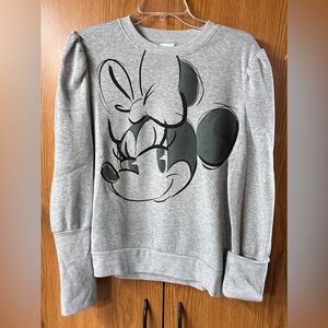 NEW Women’s Minnie Mouse sweatshirt size XL